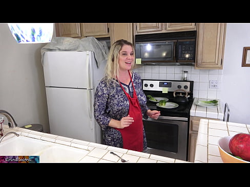 ❤️ Madrastra ordeñándole en la cocina antes de su cita ❌ Porno fb en es.xxxtun.ru ❌️