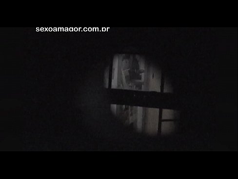 ❤️ Rubia es grabada en secreto por un voyeur del barrio escondido detrás de unos ladrillos huecos ❌ Porno fb en es.xxxtun.ru ❌️